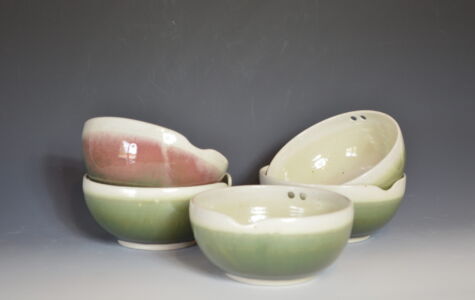 Set of 4 bowls with chopstick holes - Sold
